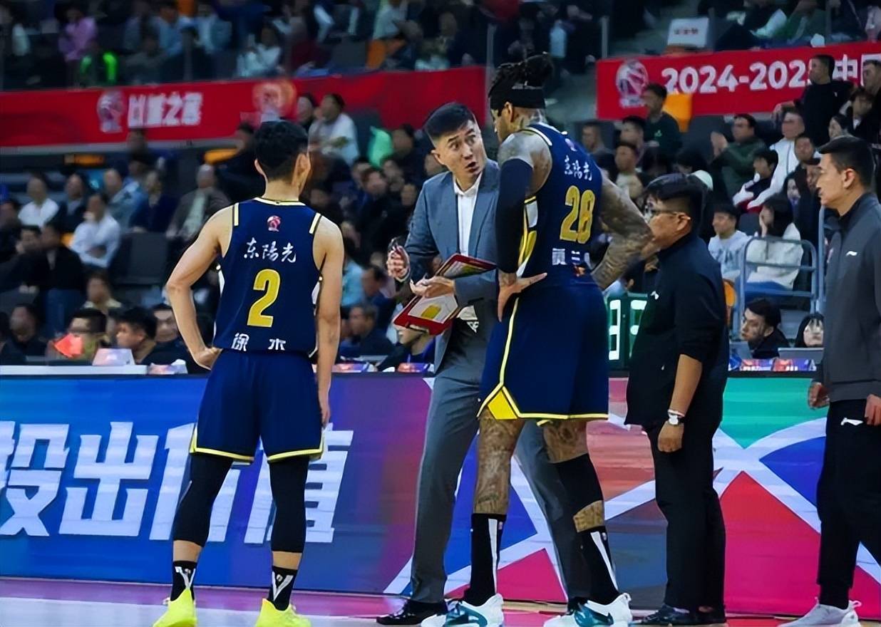 关于篮球队长因伤缺席下一场比赛的信息