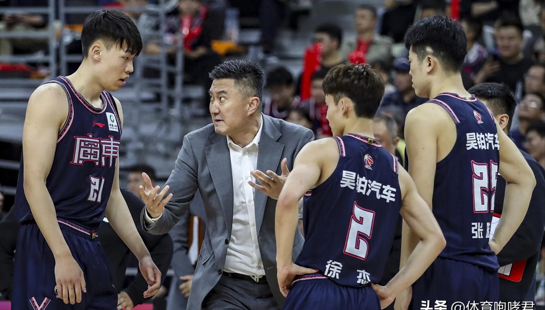 媒体人:CBA有球队要卖队因亏损被买主各种压价的简单介绍