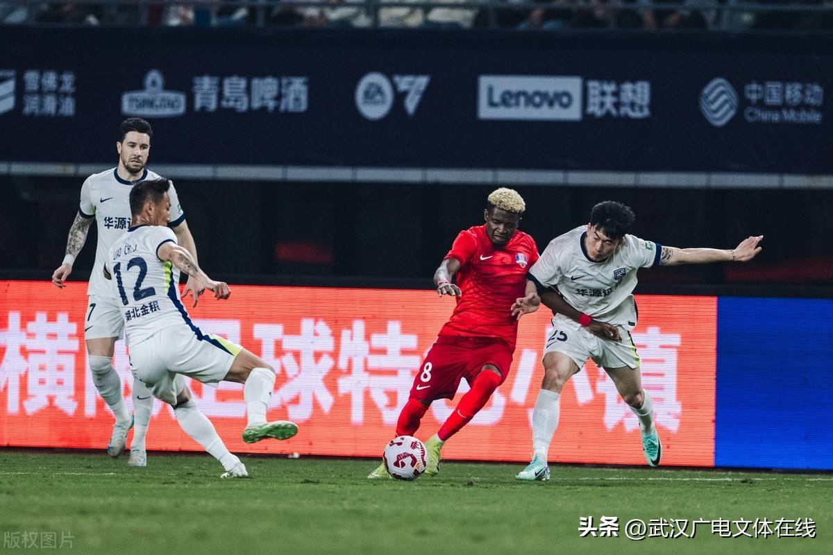 中超-帕拉西奥斯造2球图多列点射三镇2-1逆转胜新鹏城的简单介绍