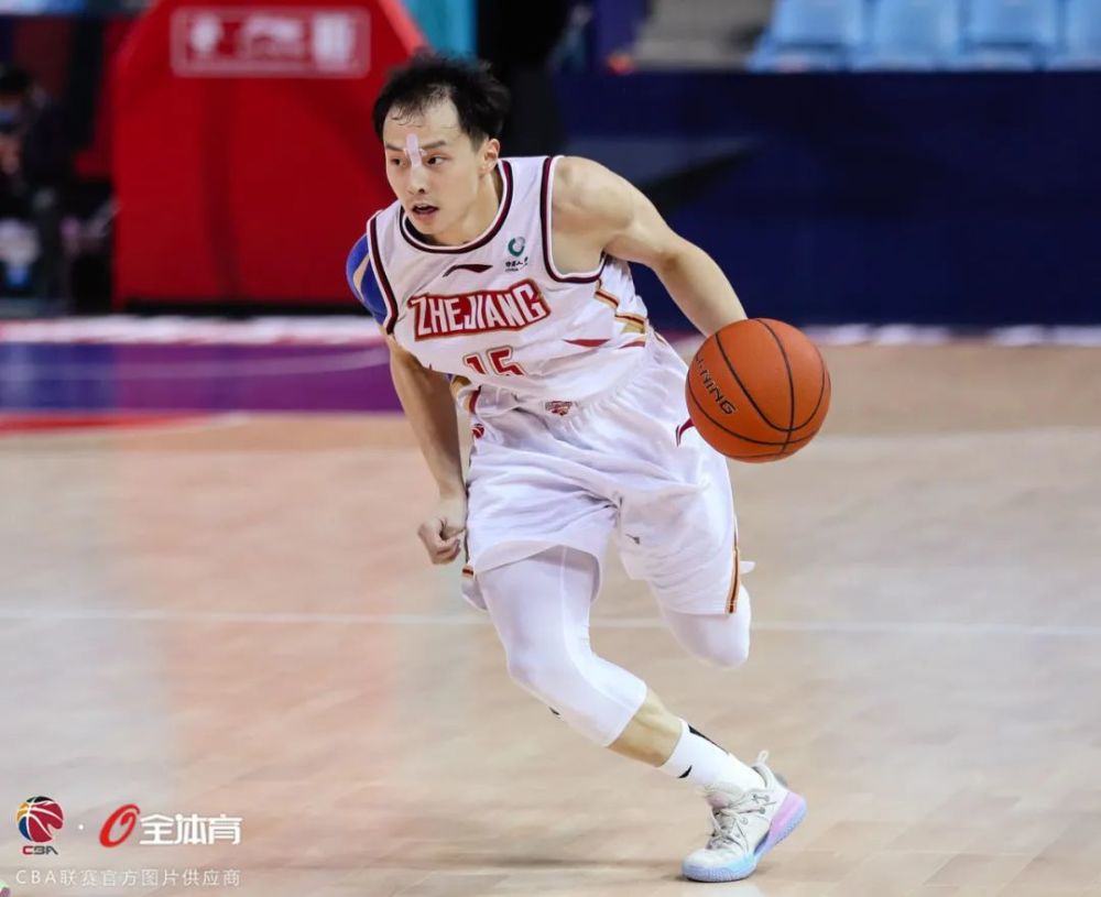 官宣！浙江稠州与吴前、刘泽一、王仔路完成续约(cba浙江稠州队吴前伤势)