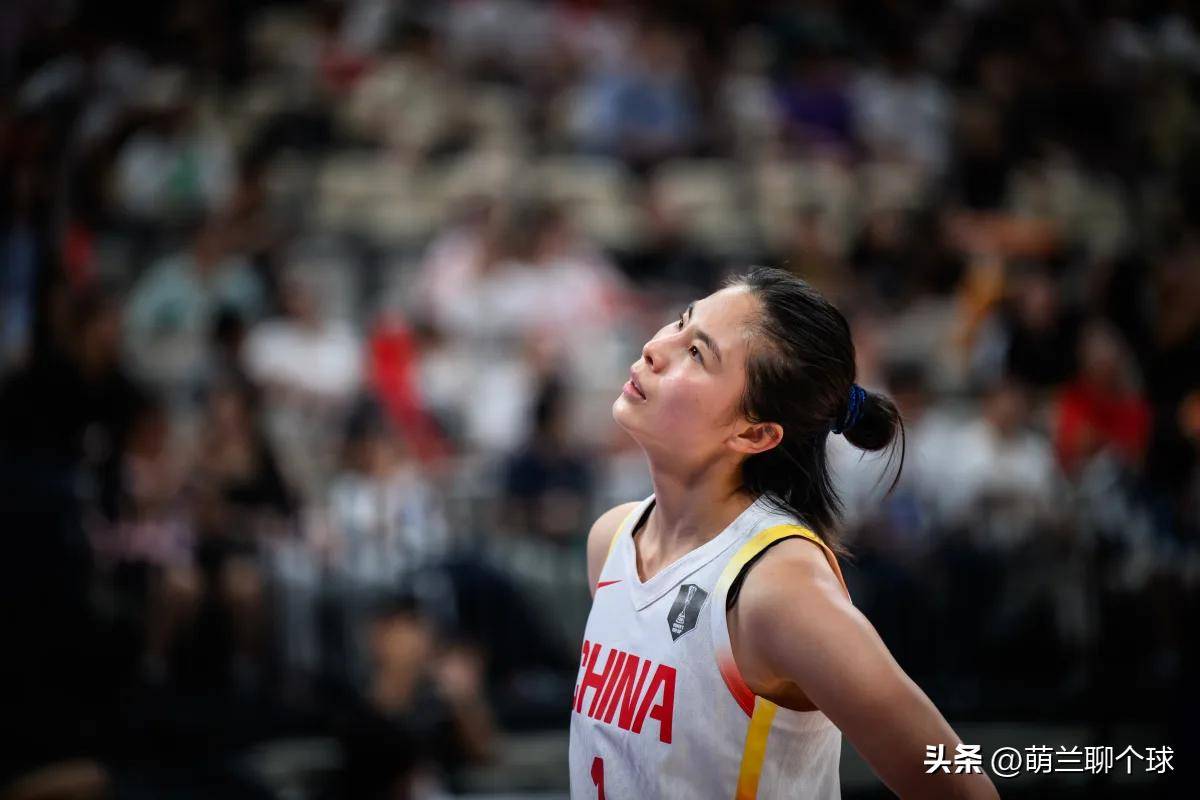王思雨22年女篮世预赛个人集锦，对阵美国砍17分6助攻的简单介绍